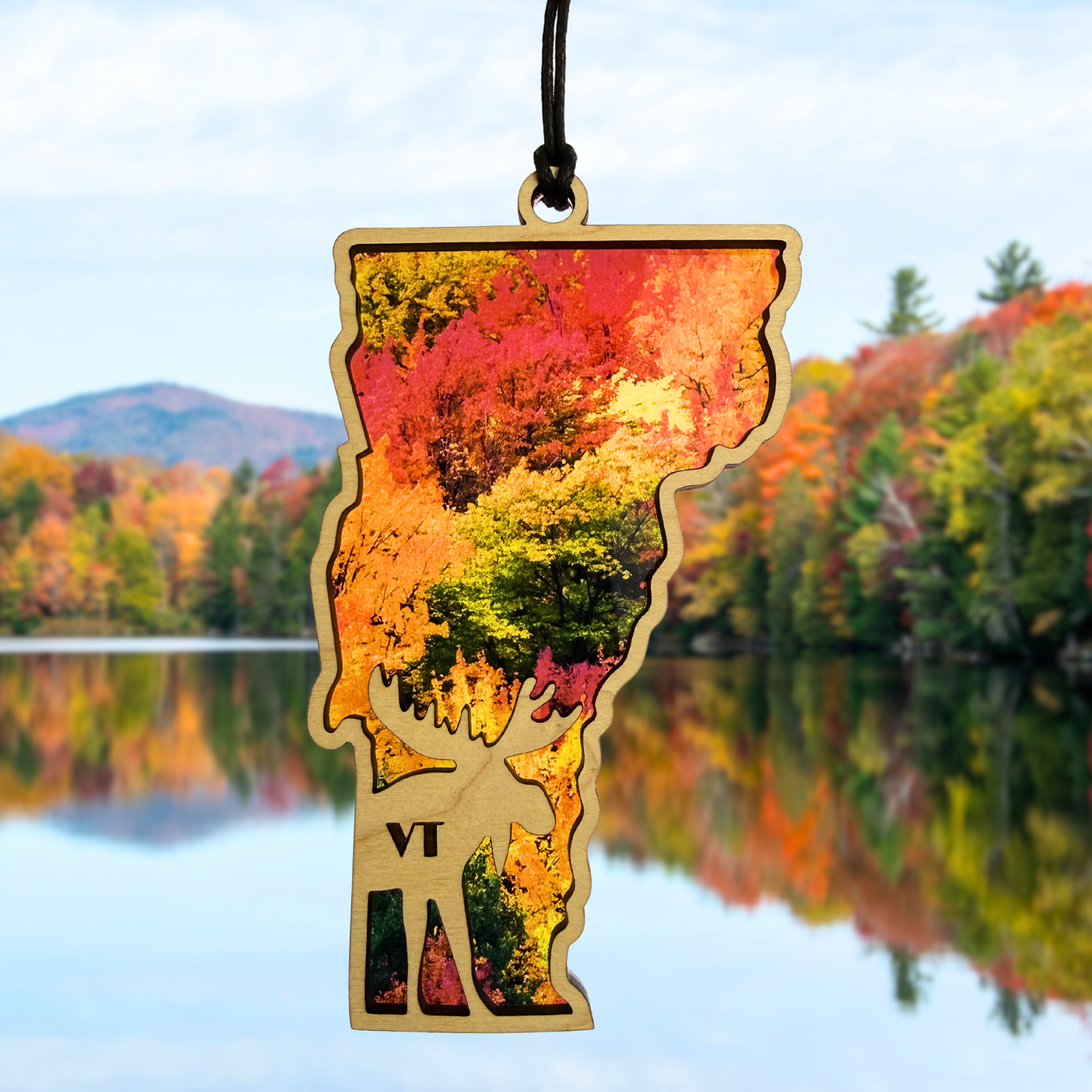 Vermont Moose Suncatcher – 5” Handcrafted Fall Decor